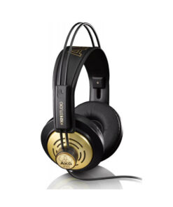 AKG K 121